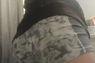 AVAILABLE NOW * THE HOTIE WITH THE BODIE**incalls and outcalls available - Image 4