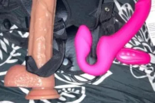 looking for regulars hey handsome wanna have a great time come see me you wont be disappointed - Image 2