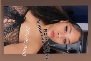 LAST NIGHT HERE BWI AREA. QV S... - Image 1