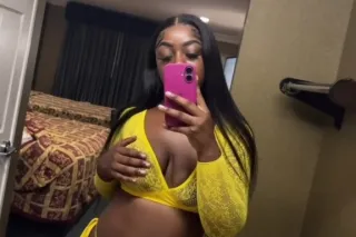 😋😋😋 Hi daddy, I'm available to make you happy 😋😋😋 - Image 2