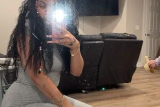 Lets Make Some Freaky Onlyfans Content 👅😏 - Image 2