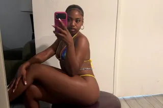 new baddie intown come spend your sunday with me 200$ special ask about it🥰 - Image 2